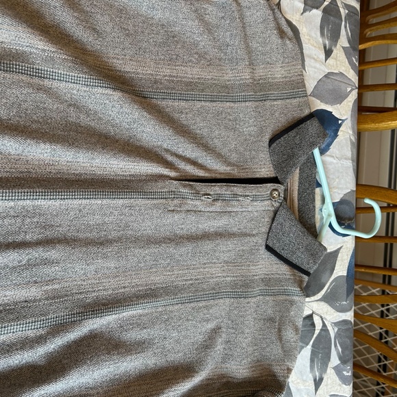 Men’s Knights Sportswear Gray Pullover Long Sleeve Sweater Size Medium - Picture 5 of 7